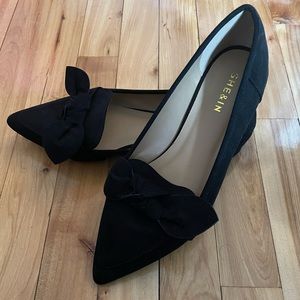 Cute bow black flats velvet